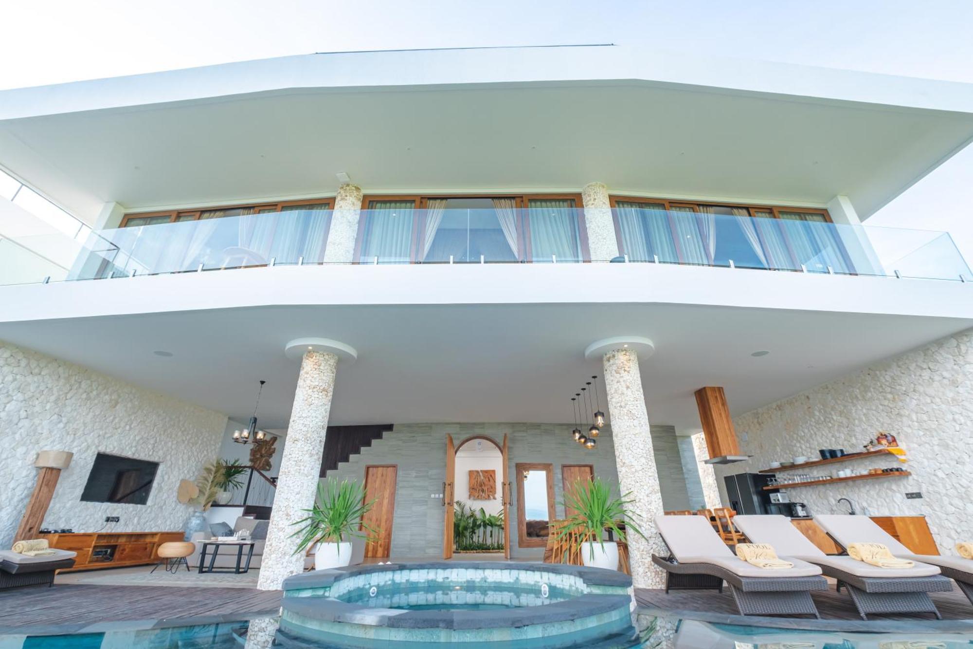 Villa Kaliente Toyapakeh Buitenkant foto
