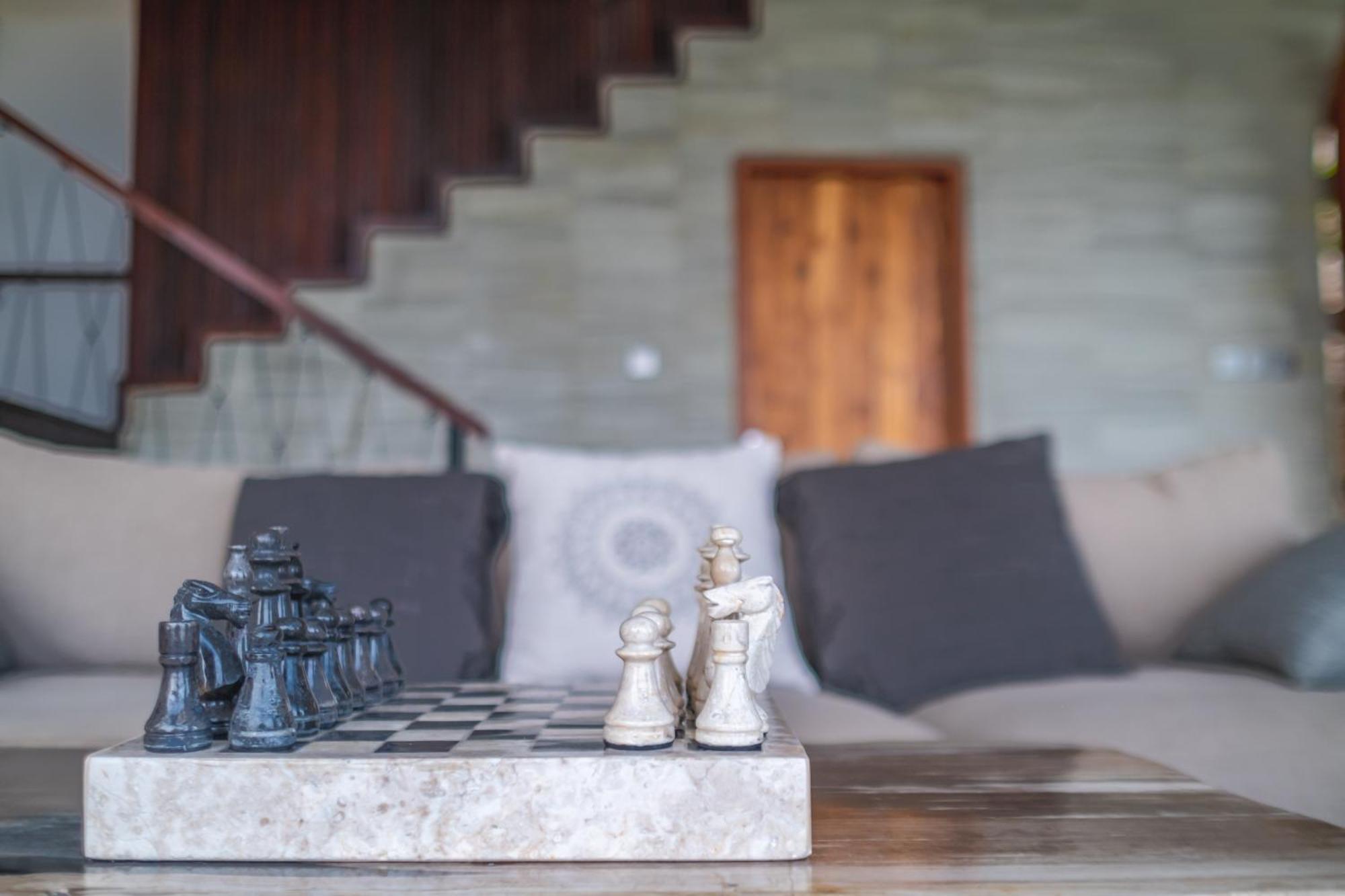 Villa Kaliente Toyapakeh Buitenkant foto